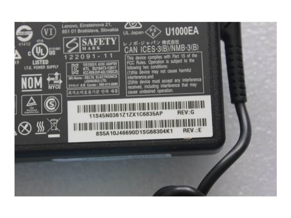 Delta ADL135NDC3A - Strømadapter - AC 100-240 V - 135 watt - for IdeaPad 700-15; 700-17; Y700 Touch-15; Y700-14; Y700-15; Legion Y520-15; Yoga 720-15