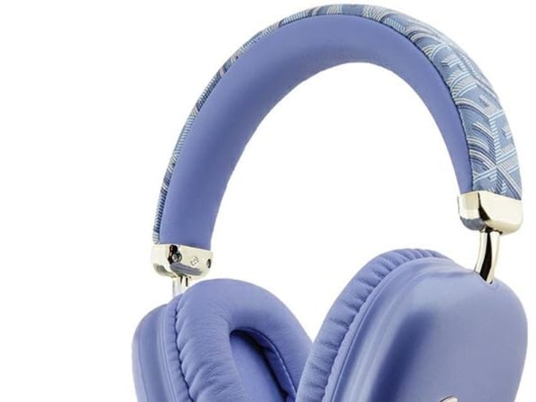 Guess Metallic Script Logo kuulokkeet violetti (GUBHK1GCTCSU)