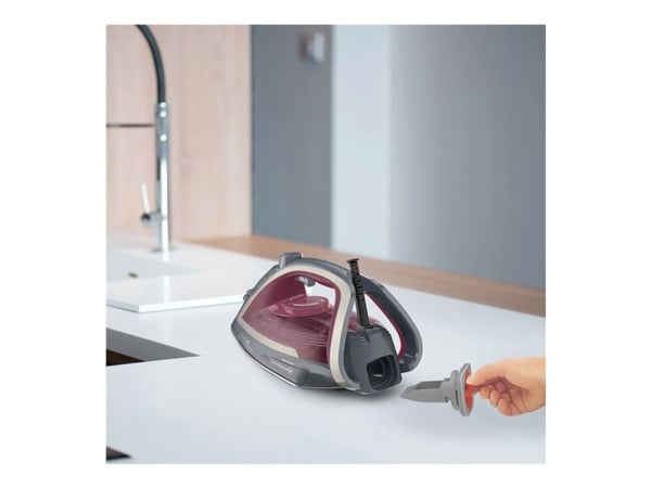 Tefal Ultragliss Plus FV6840E0 - Ångstrykjärn med automatisk avstängning - sula Durilium Airglide - 2800 W - körsbärsröd/grå