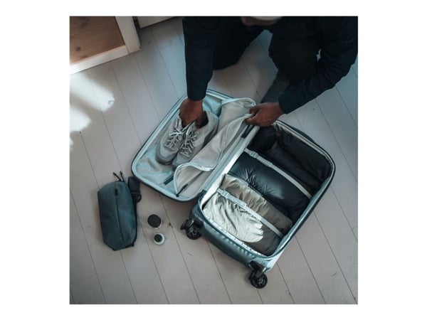 Thule Aion - Väska med hjul - vaxad P600 polyesterduk - mörk skiffer