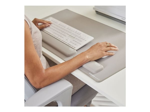 Fellowes Breyta – Handledsstöd – sandfärgad