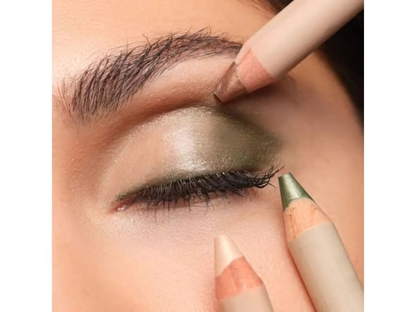 Artdeco Smooth Eyeshadow Stick (6 Silky Rose) 3 g