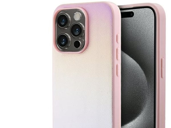 Mobilskal Guess Saffiano Iridescent Script till iPhone 14 Pro Max - rosa