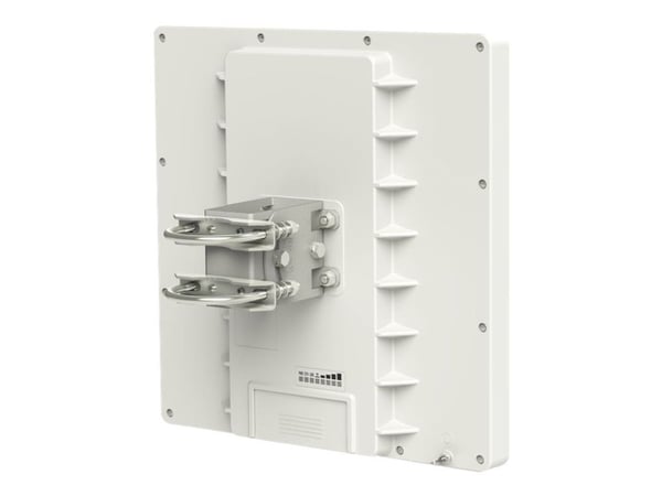 MikroTik RouterBOARD QRT 5 - Trådløst tilgangspunkt - Wi-Fi - 5 GHz MikroTik RouterBOARD QRT 5 - Trådløst tilgangspunkt - Wi-Fi - 5 GHz