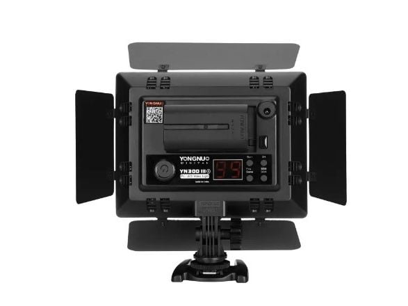 Yongnuo YN300 III, ?DC, 173 mm, 153 mm, 43 mm, 650 g