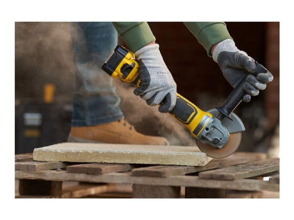 Stanley Fatmax V20 SFMCG700B-XJ - Vinkelslip - sladdlös - inget batteri - 18 V - SOLO