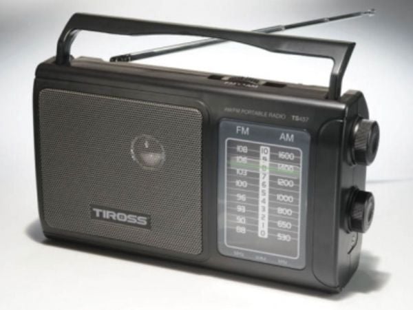 Radio Tiross TS-457