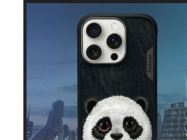 Nimmy Apple iPhone 16 Pro 6.3" telefondeksel svart Big Eyed Pet 2.0 Panda