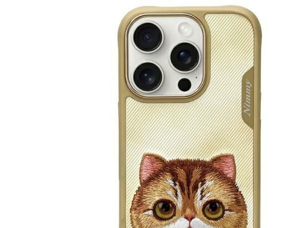 Nimmy Apple iPhone 16 Pro 6.3" dėklas telefonui haki spalvos Big Eyed Pet 2.0 Cat Isosilmäinen lemmikki 2.0 Cat