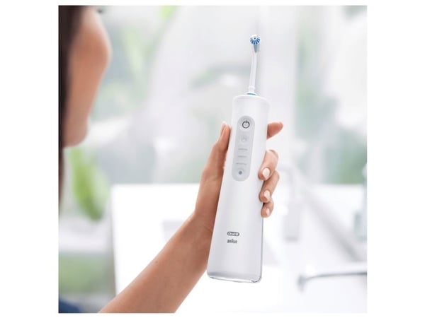 Oral-B AquaCare 6 Pro-Expert, 0,15 l, Vit, Trådlös mundusch, Roterande tandborste, Oxyjet, Röra
