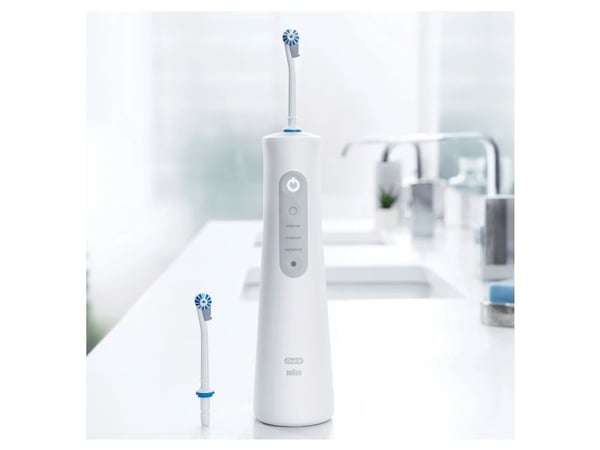 Oral-B AquaCare 6 Pro-Expert, 0,15 l, Hvit, Trådløs munnskyller, Roterende Tannbørste, Oxyjet, Berøringskontroll