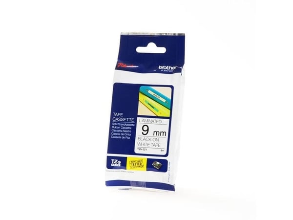 Brother TZe-221 - Standardklebemiddel - svart på hvitt - Rull (0,9 cm x 8 m) 1 kassett(er) laminert teip - for Brother PT-D210, D600, H110; P-Touch...