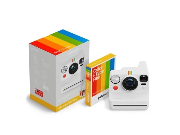 Polaroid Now+ Gen 3 White Kit värifilmillä (8 kuvaa)