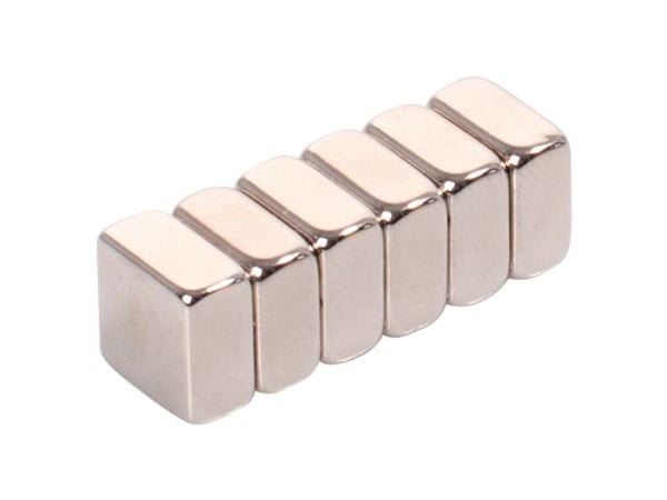 Magnet Pavo fyrkantig 10x10x5 mm - (6 st.)