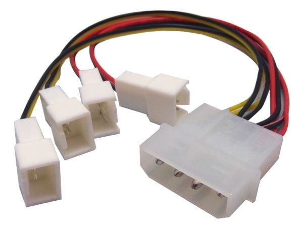 Akasa multi fan connection with speed reduction - Jakaja tuulettimelle - 4-pinninen sisäinen virtaliitin (uros) 3-pinniseen tuuletinliitäntään (uro...