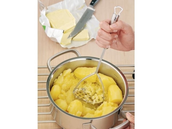 WMF Profi Plus - Potetstapper - 28.5 cm - rustfritt stål