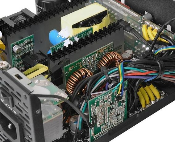 Thermaltake ToughPower Grand RGB 750W Gold - Nätaggregat (intern) - ATX12V 2.4/ EPS12V 2.92 - 80 PLUS Gold - AC 100-240 V - 750 Watt - aktive PFC -...