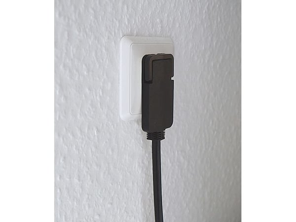 Brennenstuhl 1153100100, 2 m, Innendørs, Sort, 4 AC-utganger, 320 mm, Sort