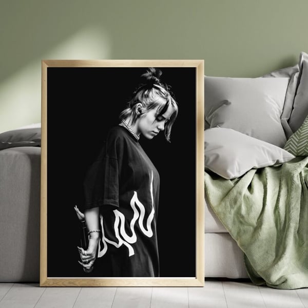 Billie Eilish Svartvit Affisch – Musikikon Poster
