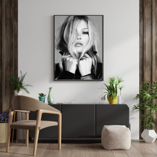 Svartvit Kate Moss Poster 21x30 cm – Fashion Affisch | Stilren Mode Väggkonst
