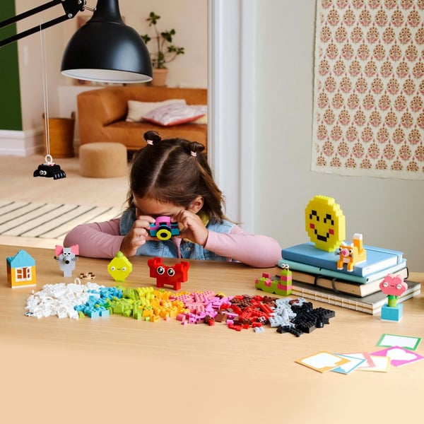 LEGO Classic Kreativ gladlåda 11042
