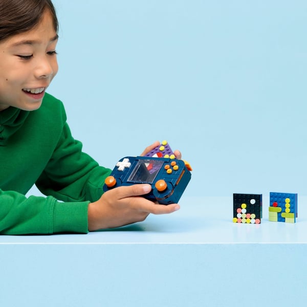 LEGO Creator Spelkonsol i retrostil 31380