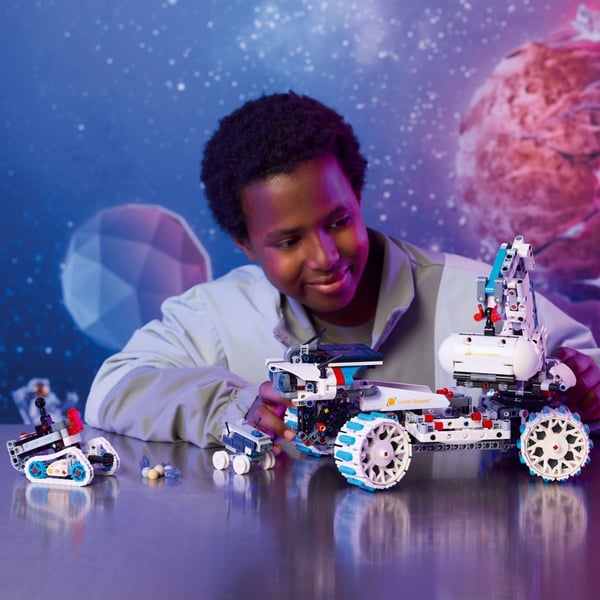 LEGO Technic Lunar Outpost månrover rymdfordon 42211