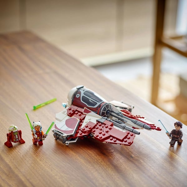 LEGO Star Wars Ahsoka s Jedi Interceptor 75401