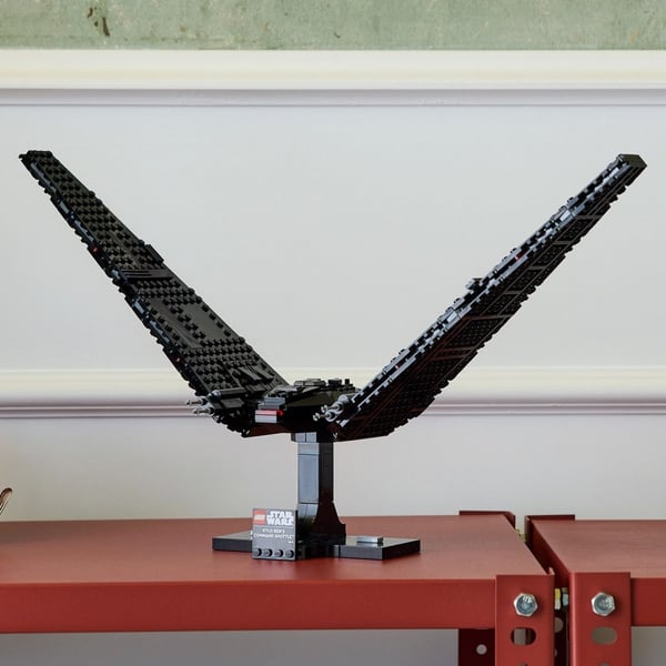 LEGO Star Wars Kylo Ren s Command Shuttle 75406