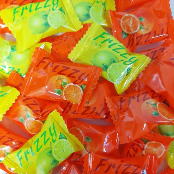 Woogie Frizzy Apelsin och Citron Mousserande Godis 170 g