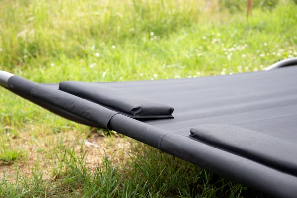 Kaksinkertainen keinuvuode, Gordo, 200x180 cm, Musta