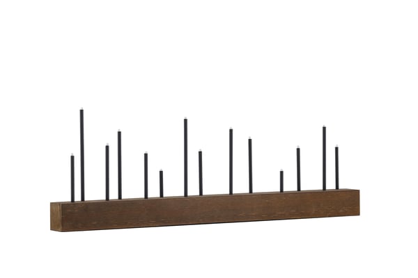 Pöytävalaisin, Kungsberget, 77x27x6 cm, Saksanpähkinä