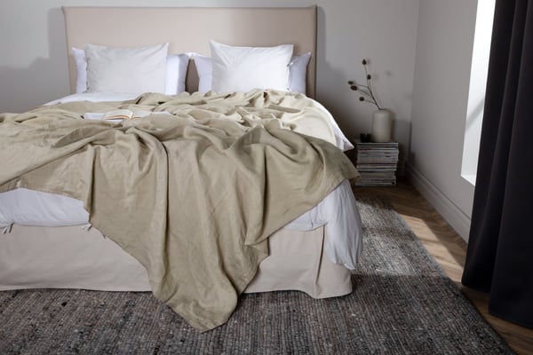 Päiväpeitto, Milo, 260x260 cm, Beige