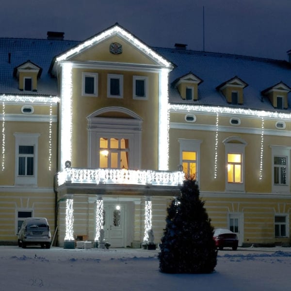 35 LED-joulukuusenvaloa, viileän valkoinen, toimii kahdella AA-paristolla (paristot eivät sisälly) - sisäkäyttöön