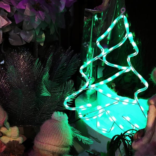 Neon joulukuusi vihreillä LED-valoilla ripustettavaksi, verkkovirtakäyttöinen, 50x40 cm