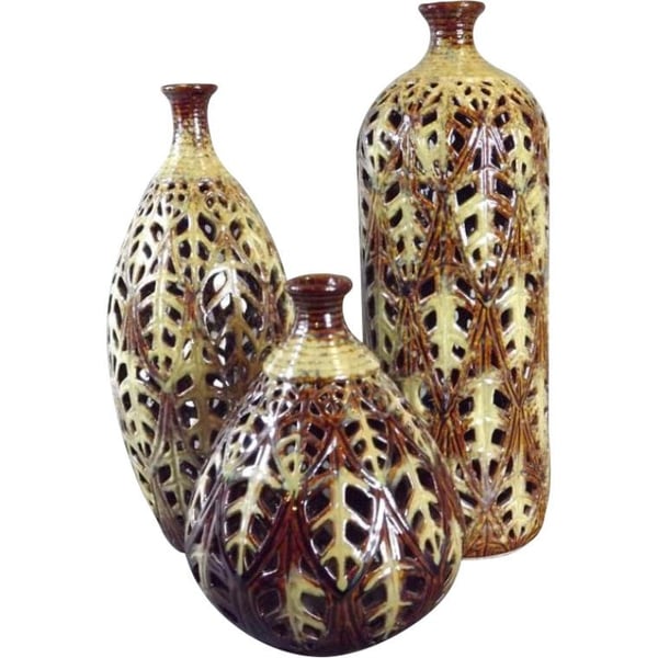 Ruskea keraaminen maljakko, jossa on avokuvio, 41x13 cm