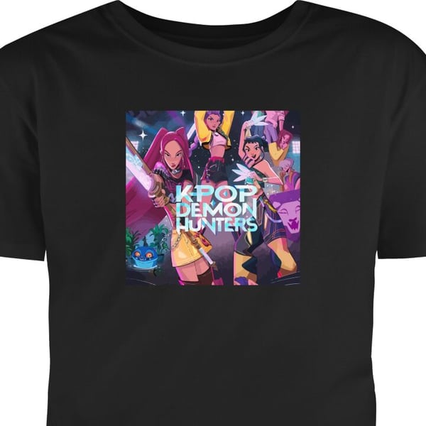 Børne T-shirt Kpop Demon Hunters Full Team Battle Idols Magic Blades Cosmic Glow Sort 9-11 År