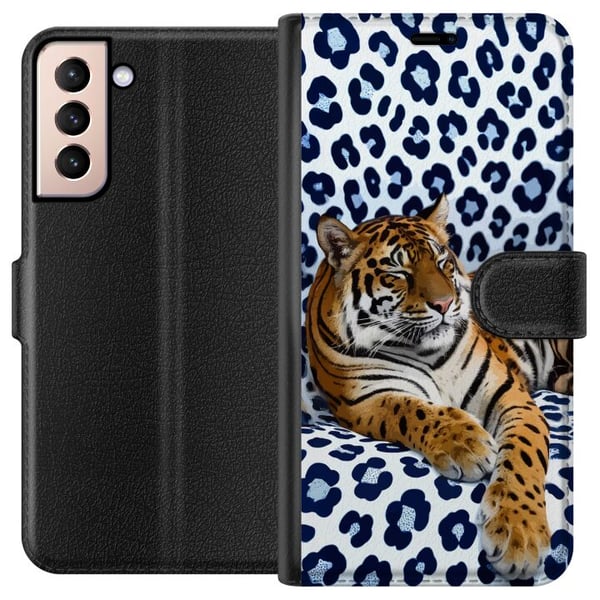 Kompatibelt Lommeboketui til Samsung Galaxy S21 Tiger Chill Pattern-motiv med en tiger som hviler mot en hvitblå mønstret bakgrunn i moderne design Kompatibelt Lommeboketui til Samsung Galaxy S21 Tiger Chill Pattern-motiv med en tiger som hviler mot en hvitblå mønstret bakgrunn i moderne design