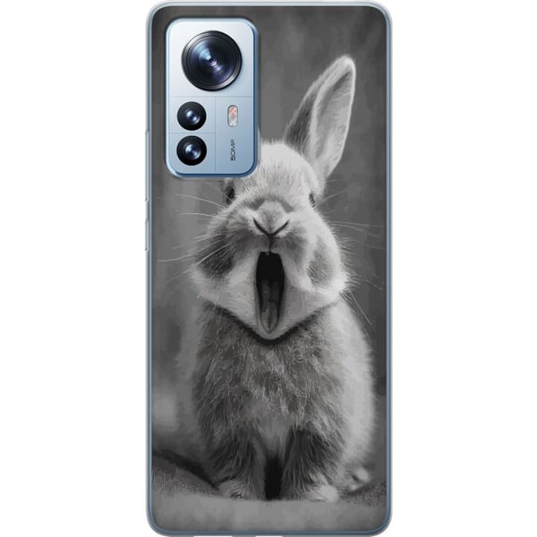 Kompatibel Mobilcover til Xiaomi 12 Pro Bedårende kanin i sort-hvid sidder forfra med åben mund, som om den gaber, hvilket skaber et charmerende, sjo