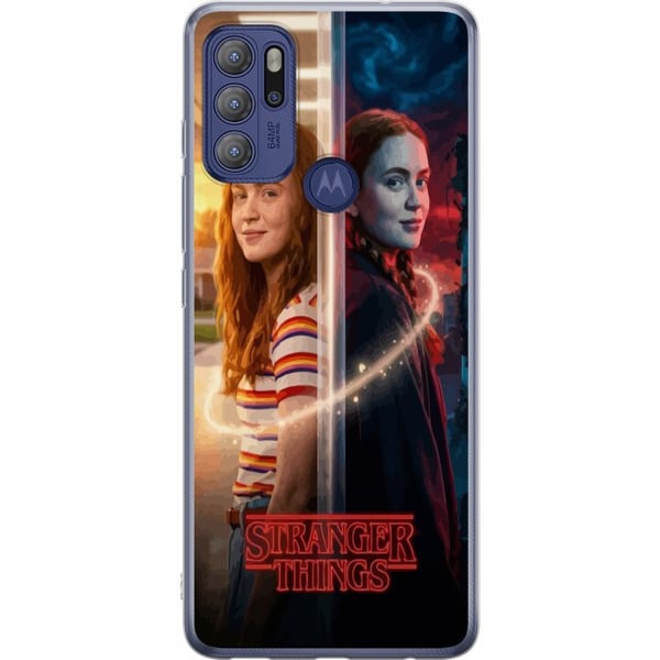 Kompatibel Mobilcover til Motorola Moto G60S Max Mayfield i et delt portræt mellem hverdagslys og en mørk parallelverden i Stranger Things-stil