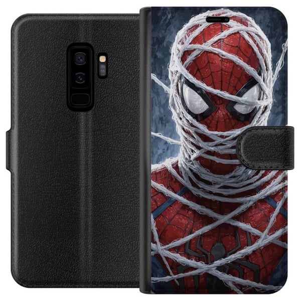 Yhteensopiva Lompakkokotelo Samsung Galaxy S9+ Spider-Man tiheiden verkkokerrosten peittämänä dramaattisessa lähikuvassa, joka korostaa maskin rakenn Yhteensopiva Lompakkokotelo Samsung Galaxy S9+ Spider-Man tiheiden verkkokerrosten peittämänä dramaattisessa lähikuvassa, joka korostaa maskin rakenn