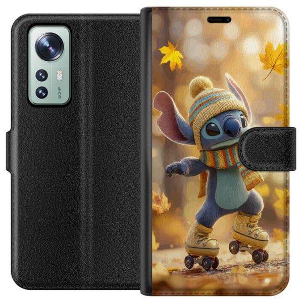 Yhteensopiva Lompakkokotelo Xiaomi 12 Syksyn inspiroima Stitch rullaluistimilla pipon huivin ja lehtien kanssa lämminhenkinen suloinen kuvitus Disney