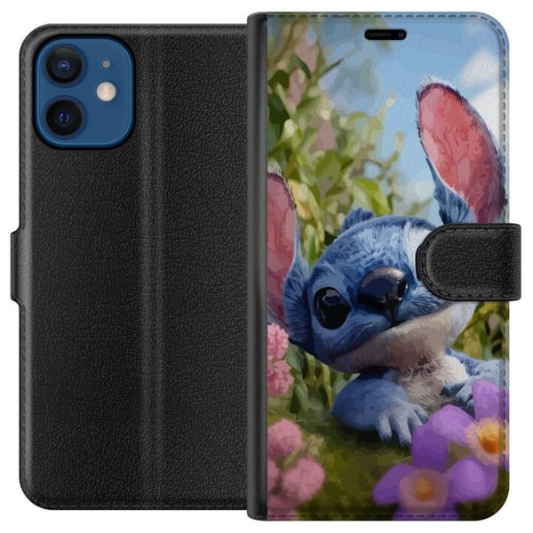 Kompatibelt Lommeboketui til Apple iPhone 12 Blå tegnet figur inspirert av Stitch i naturlige omgivelser med blomster og et søtt uttrykk, perfekt for