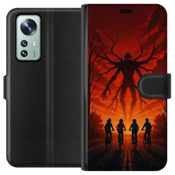 Yhteensopiva Lompakkokotelo Xiaomi 12 Tumma Stranger Things -henkinen kauhuillustratsioon, jossa on punainen taivas, uhkaava hirviö ja pyöräileviä la