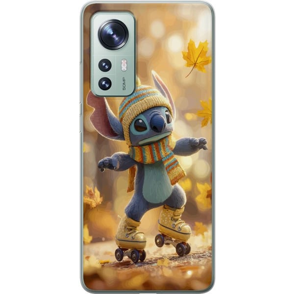 Yhteensopiva Puhelinkuori Xiaomi 12 Syksyn inspiroima Stitch rullaluistimilla pipon huivin ja lehtien kanssa lämminhenkinen suloinen kuvitus Disneyn