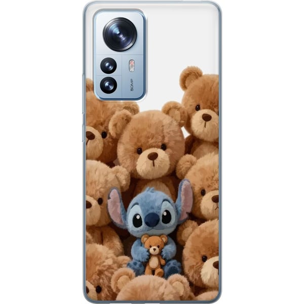Yhteensopiva Puhelinkuori Xiaomi 12 Pro Söpö ja turvallinen kuvitus, jossa fantasiahahmoa ympäröivät nallekarhut lämpimässä tyylissä