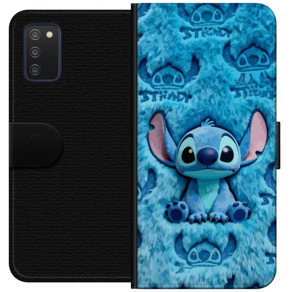 Kompatibelt Lommeboketui til Samsung Galaxy A03s Stitch sitter på et fluffy blått mønster med ansiktet og ørene sine gjentatt som tekstur, noe som sk