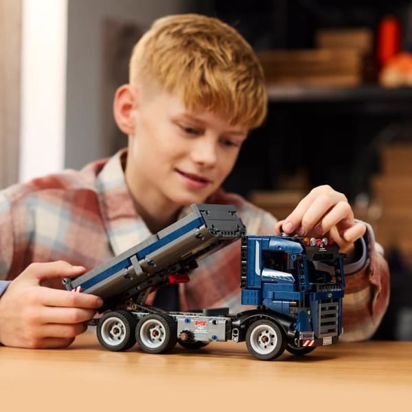 LEGO Technic 42203 kippiauto - Rakennussetti 9-vuotiaille ja sit� vanhemmille pojille - Lahjaidea