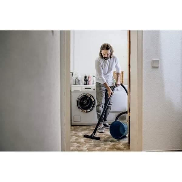 V�d- og t�rst�vsuger KARCHER WD 3 P V-19/4/20 - Polypropylentank 19 L - 1000W (b�rbar stikkontakt)