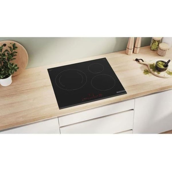 BOSCH induktioliesi - 3 poltinta - L59 x S52 cm - PIJ631HB1E